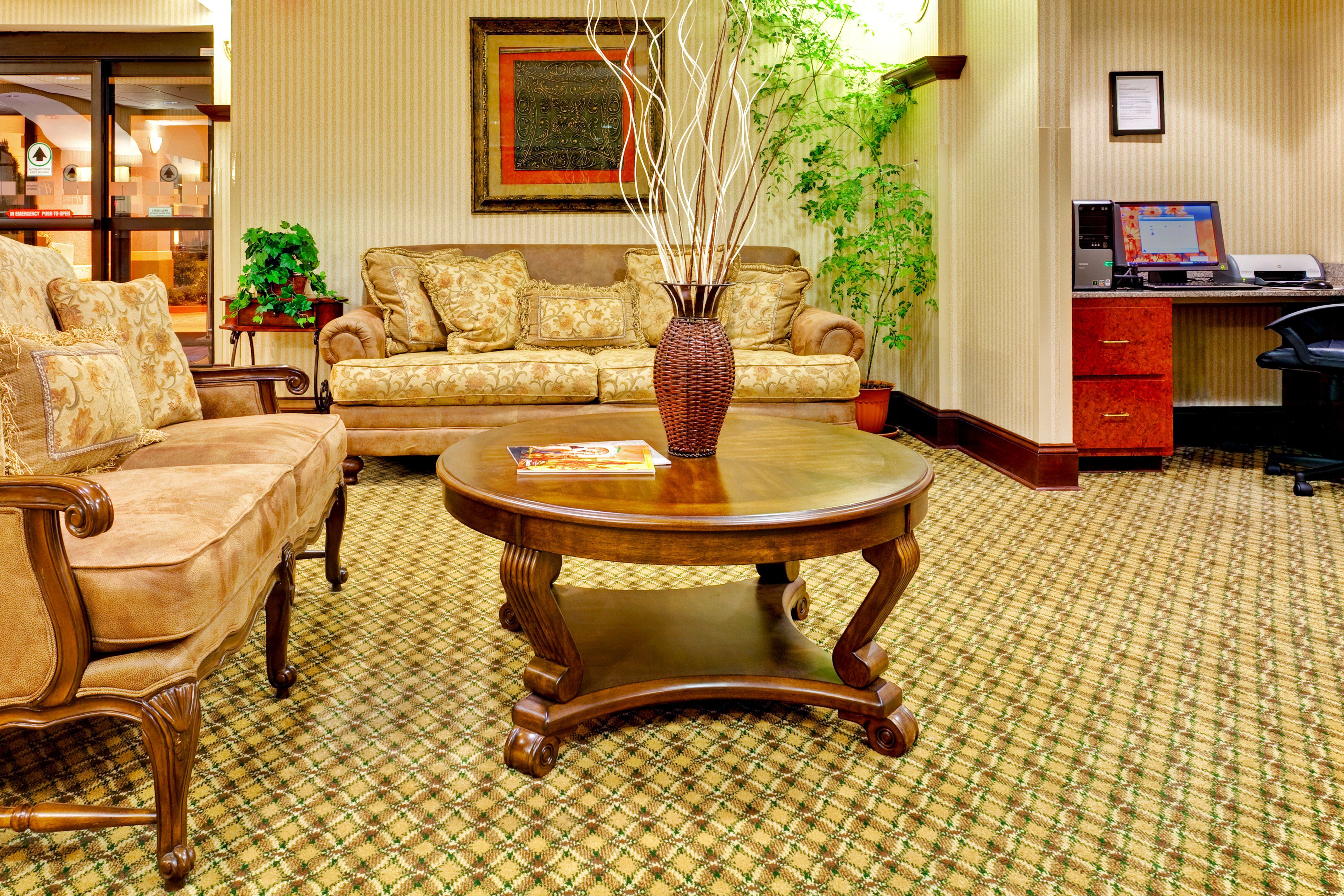 Holiday Inn Express & Suites גרינווד מראה פנימי תמונה